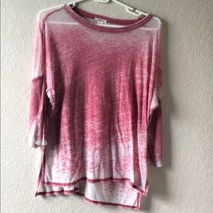 Red 3/4 sleeve top